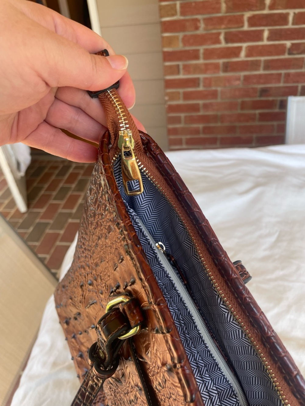 Brahmin Brown Croc Embossed Leather Tote Bag - Picture 5 of 7